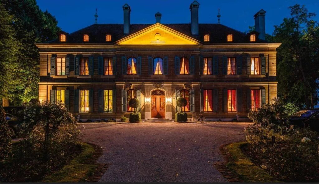 Chateau d&rsquo;exception au milieu des vignes