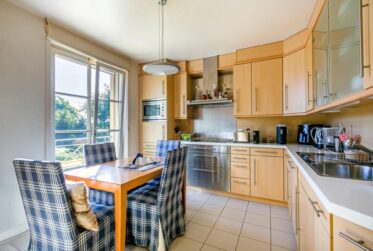 Very nice 7-room appartment in a luxury residence