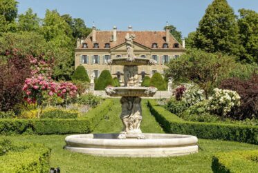 Chateau d'exception au milieu des vignes