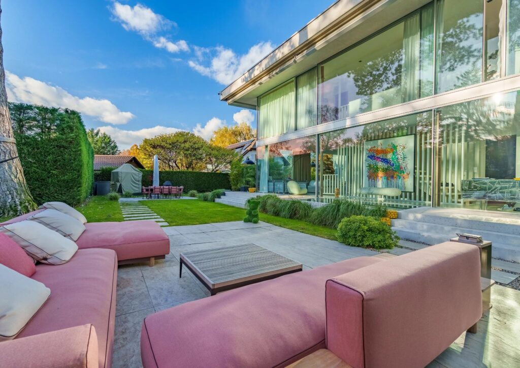 An exceptional property dedicated to a unique way of life