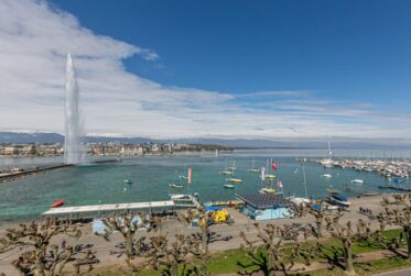 Sumptuous apartment facing the lake and Jet d'eau