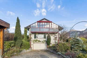 Exclusivité : Maison individuelle au coeur du village de Veyrier