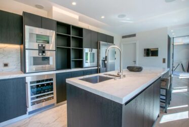 Sumptuous renovated duplex penthouse !