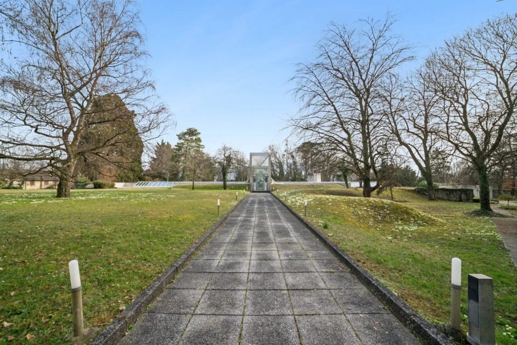 Exclusivité – Maison d&rsquo;architecte à Cologny