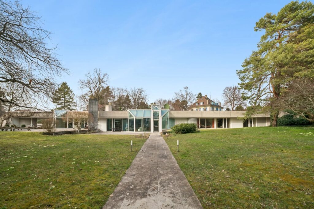 Exclusivité – Maison d&rsquo;architecte à Cologny