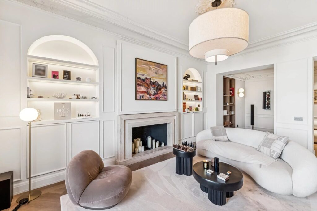 Magnifique appartement de Maître traversant face au lac