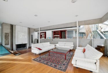 House, Villa