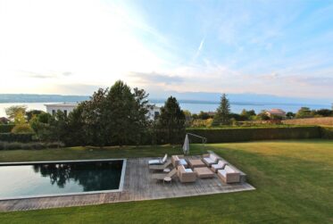 Somptueuse villa contemporaine au coeur de Cologny